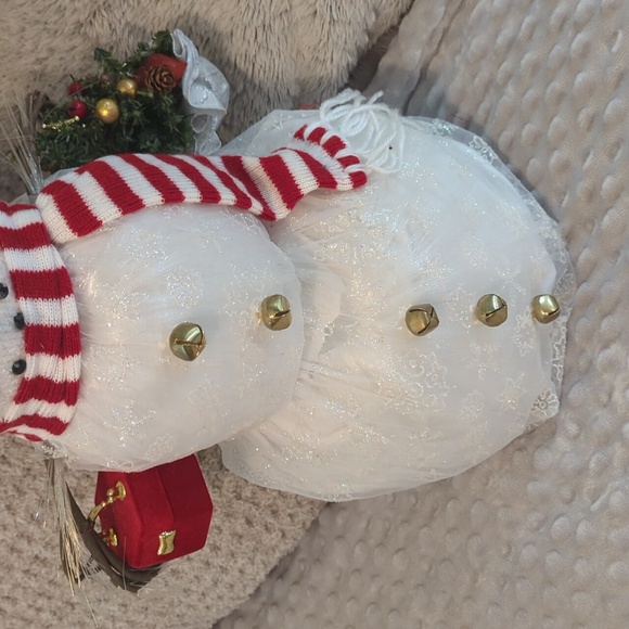 Snow Man Christmas Decoration 17 inches tall - Picture 3 of 6